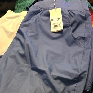 NWT Womens Figs FREEx Zamora Lined Jogger